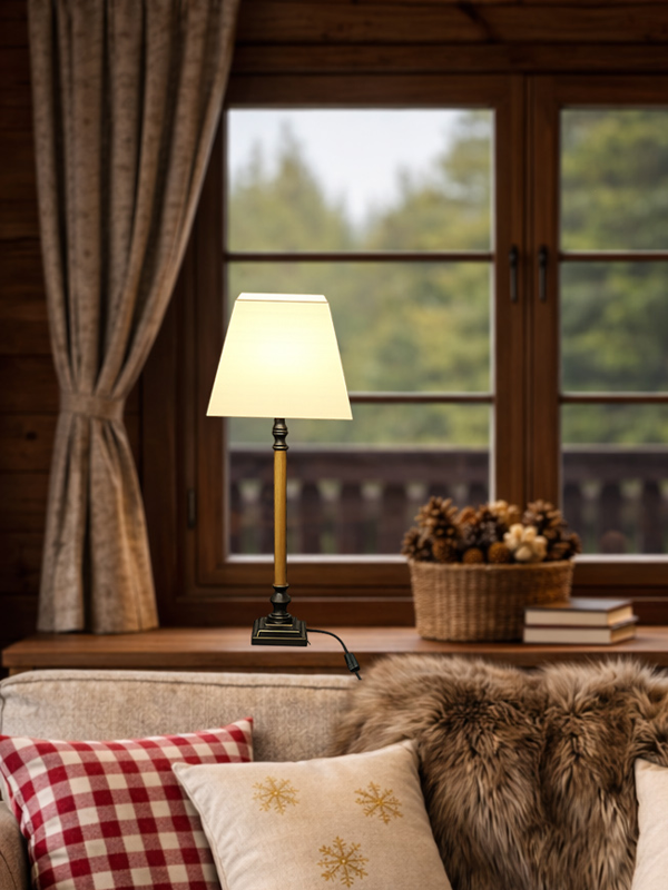 Menzel Aurelia 48, qaud. Sockel, Chrom / Holz Stab mittel braun, Schirm quad, Strichlack Farbe nach Wahl